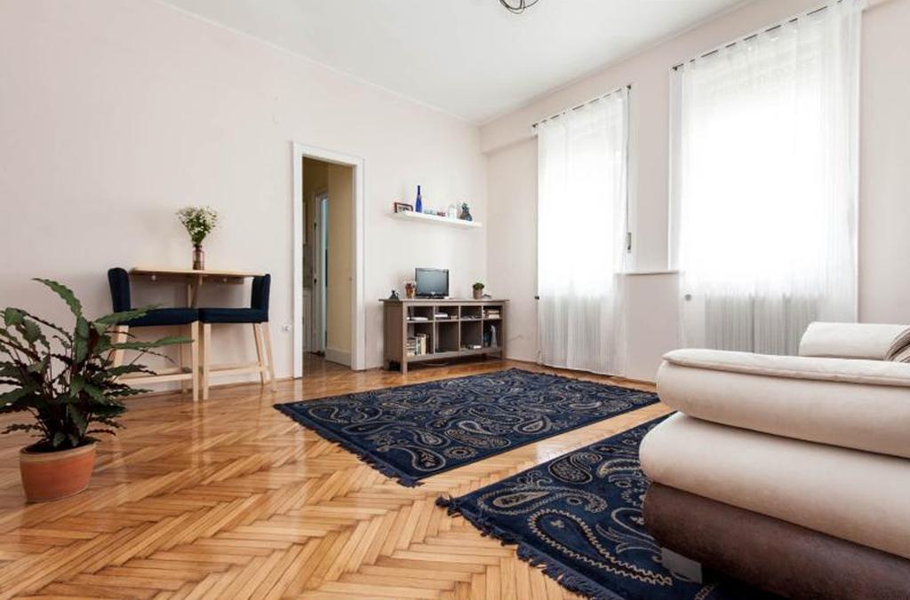 Home Away Apartment Budapest Room photo